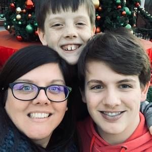 Meet your Posher, Marsha